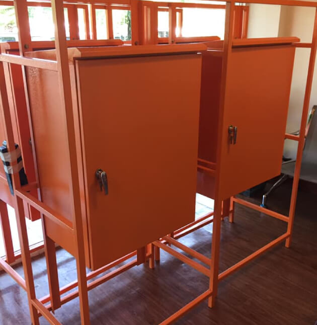 Enclosure Box, 2 Door with stand